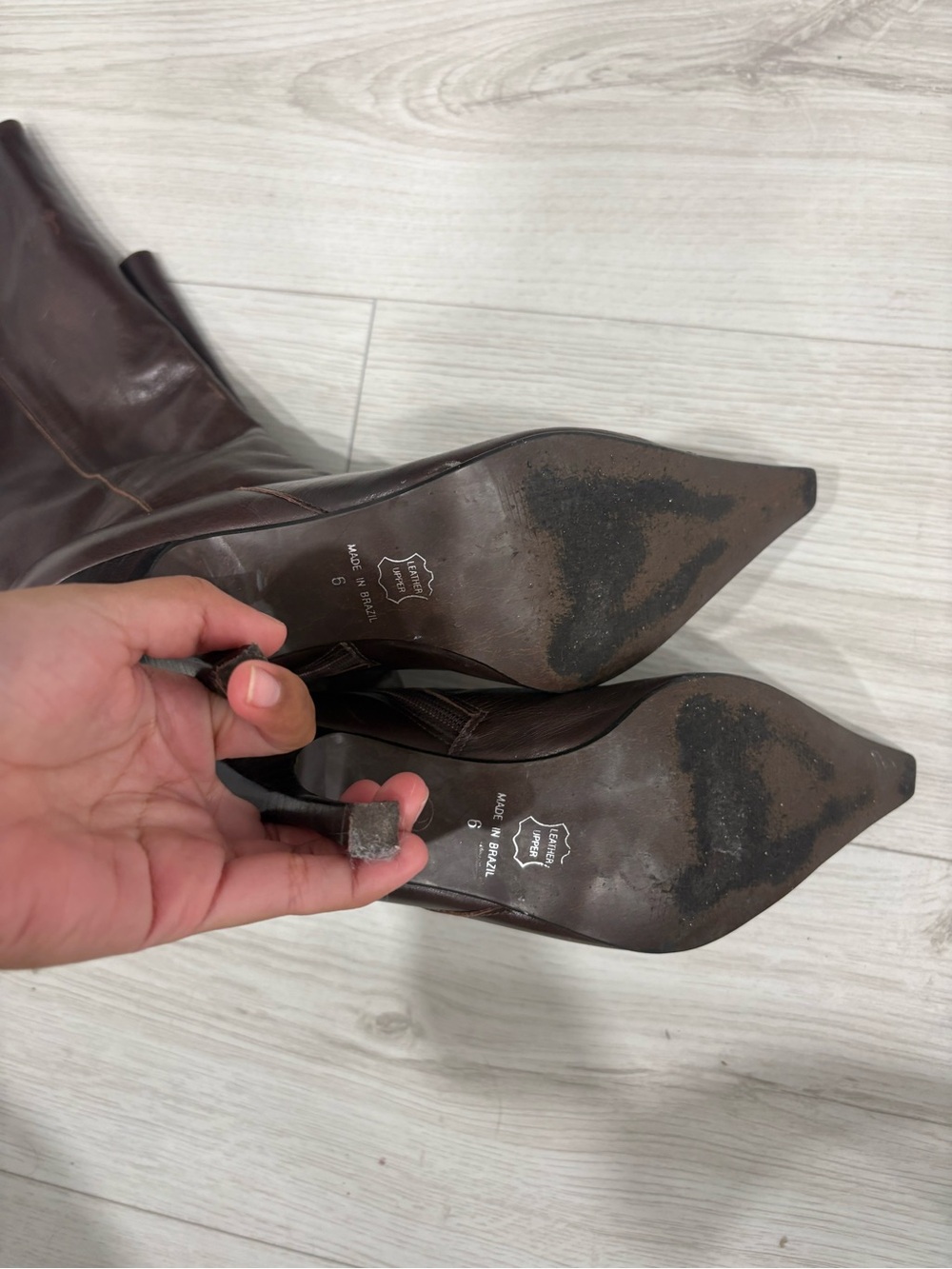 Women's Dark Brown Leather Pointed-Toe Knee-High Heeled Boots - Picture 5 of 5
